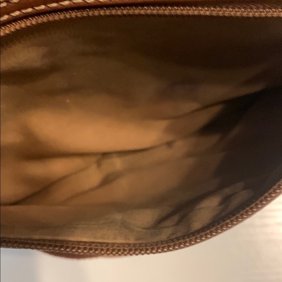 Sakroots Crossbody Bag - Picture 5 of 10